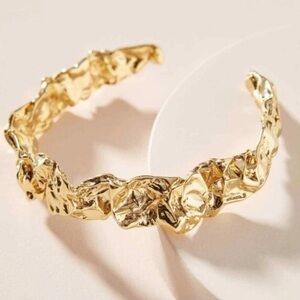Amber Sceats Chunky Emery Bracelet Crinkled Artsy Metal NWT 24k Gold Plated #533